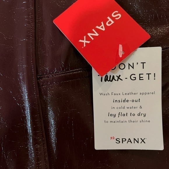 SPANX Faux Patent Leather Leggings in Ruby NWT - Picture 9 of 10